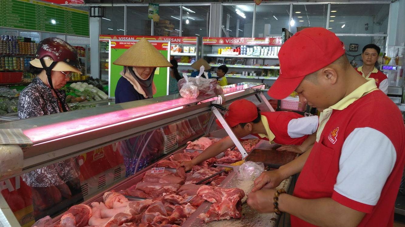 Giá bán thịt giảm