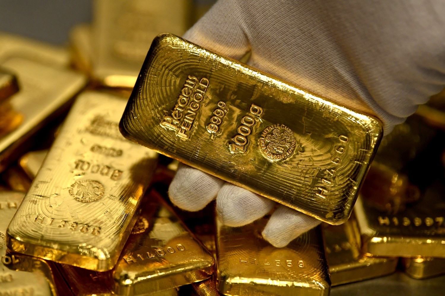 Giá vàng từng tăng 88% vì chính sách của các ngân hàng Trung ương