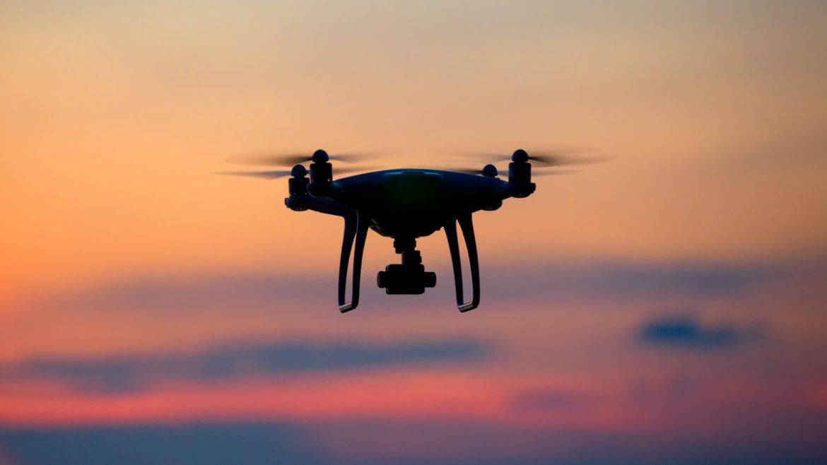 Thuật toán Drone tạo ra quỹ đạo tối ưu nhất về mặt thời gian